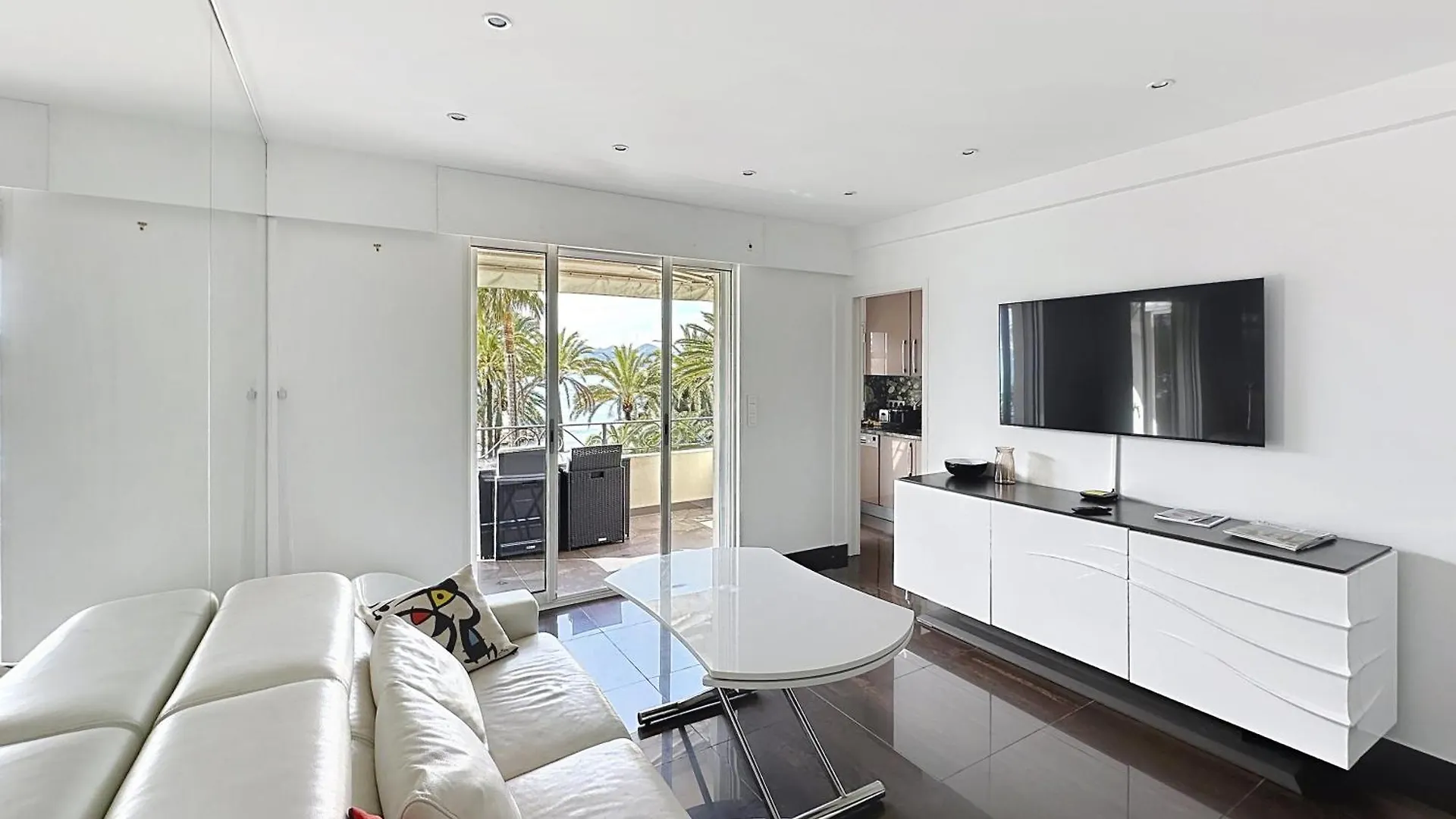 One Bedroom Apartment On La Croisette - Sea View Cannes
